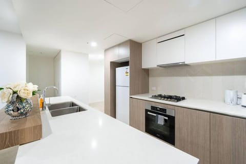 Central 2BR-2BA Resort-Style Retreat In Hamilton Appartamento in Bulimba