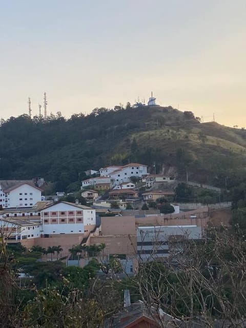 Apartamento ambiente familiar próximo a congressos Apartment in Águas de Lindóia