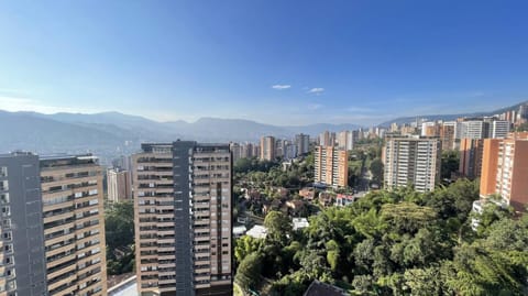 Comfortable 3-bedroom Apartment With City View Apartment in Envigado