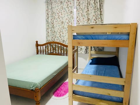 Bed, Photo of the whole room, Bedroom, bunk bed