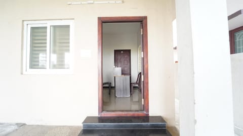 Nini Residency 666 Apartment in Coimbatore