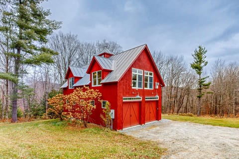 The Coolidge Barn House in Plymouth