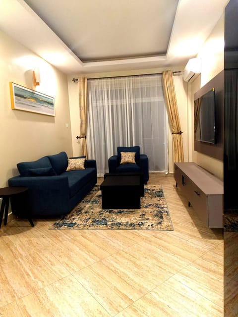 TV and multimedia, Living room, Seating area, air conditioner