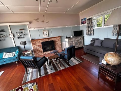 Blue Cottage, on the lake House in Rotorua