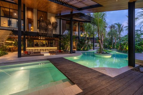 Pool view, Swimming pool