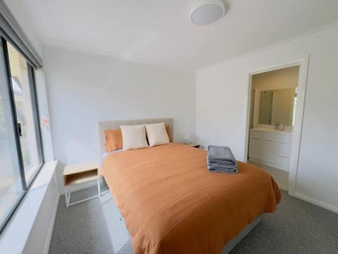 New Unit On Oswald Apartment in Kalgoorlie - Boulder