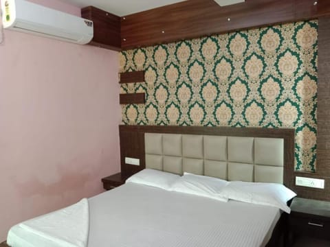 Handloom Garden Holiday Home By StayApart Hotel in Puri