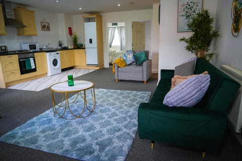 Cosy Luxury Apartment in Milton Keynes Apartment in Aylesbury Vale