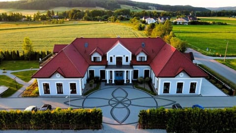 Property building, Bird's eye view