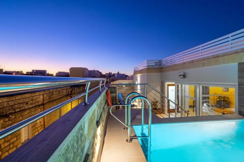 C4 Retreats by Georges Boutique Living Bed and Breakfast in Malta