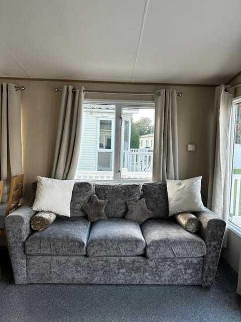 Cosy lodge in New Forest House in New Milton