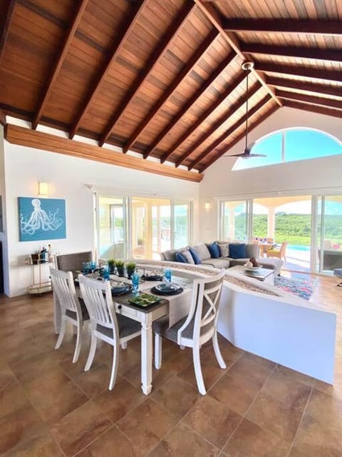 Beautiful Villa, 4 bedr spread across 3 floors ! Villa in Anguilla