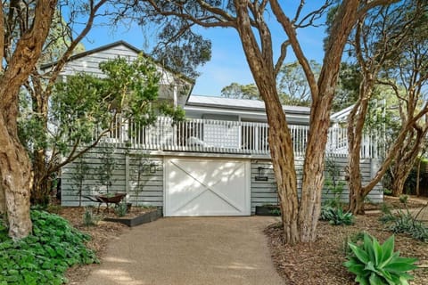 St Sorrento House in Melbourne Road