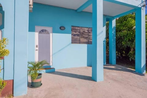 J & B Studio Apartment Apartment in Antigua and Barbuda