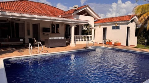 Day, Pool view, Swimming pool