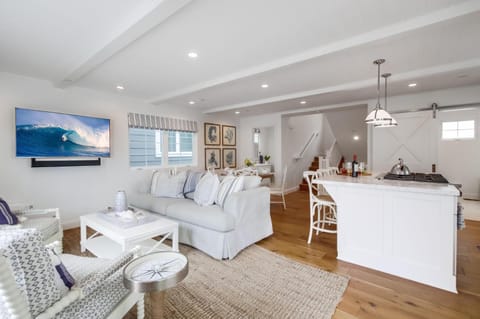 The Shores 7 BRAND NEW LISTING! Haus in La Jolla Shores