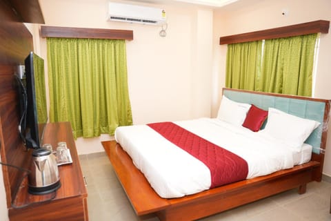 Virinchi Ultra Comforts Hotel in Tirupati