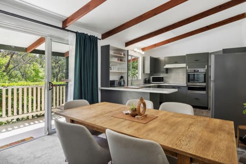 Magnolia Cottage House in Katoomba