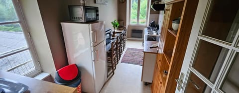 appartement entier, 2 chambres, 7 couchages, tout équipé Apartment in Landerneau