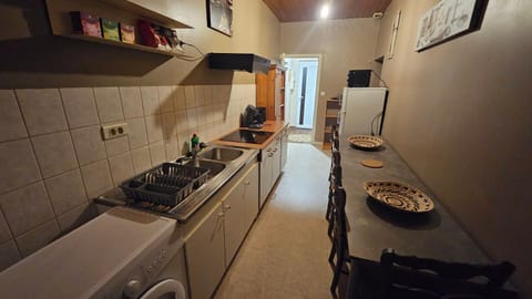 appartement entier, 2 chambres, 7 couchages, tout équipé Apartamento in Landerneau