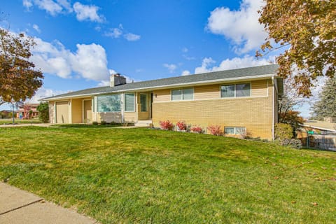 Family Home with Games and Fenced Yard in South Ogden House in Ogden