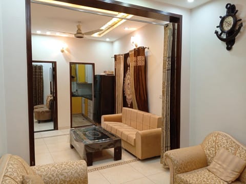 Lasani House Bed and Breakfast in Lahore