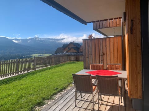 Natural landscape, View (from property/room), Balcony/Terrace, Mountain view