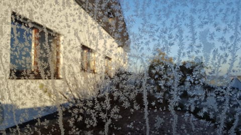 Facade/entrance, Winter