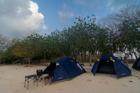 Camp Gili X - Gili Tangkong Island Campground/ 
RV Resort in Central Sekotong