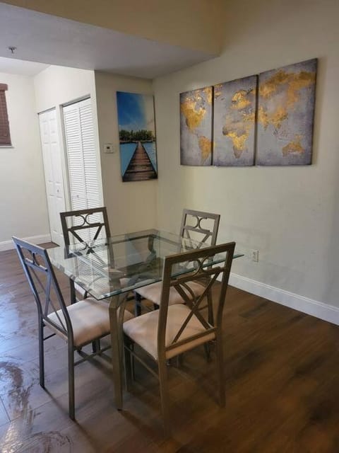 Blue Hideaway Apartment in Riviera Beach