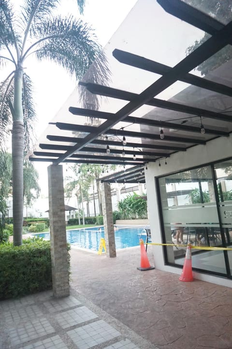 Studio City Alabang 01 Apartment hotel in Muntinlupa