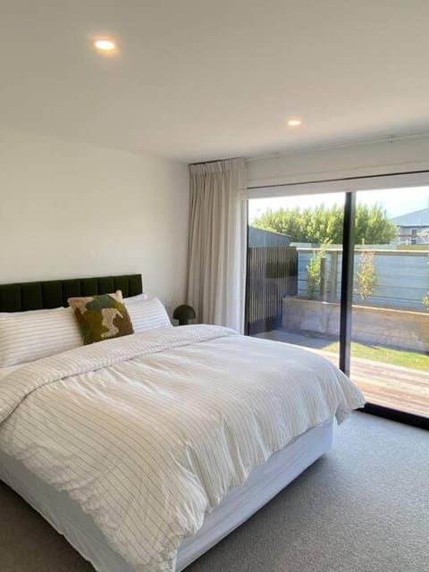 Brand new on Arthur House in Invercargill