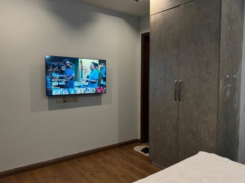 TV and multimedia, Evening entertainment, Bedroom