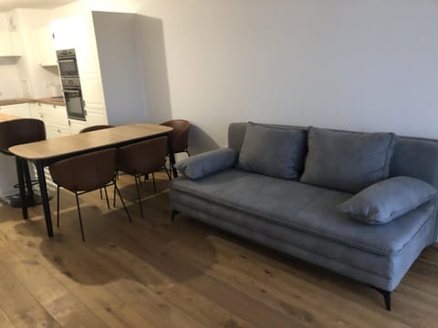 Super F4 avec suite parentale Apartment in Strasbourg