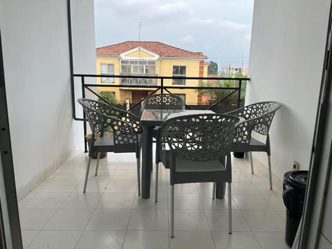 Your Stylish Brazzaville Retreat Apartment in Brazzaville