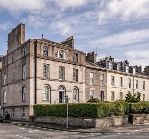 Property building, Landmark view, Location