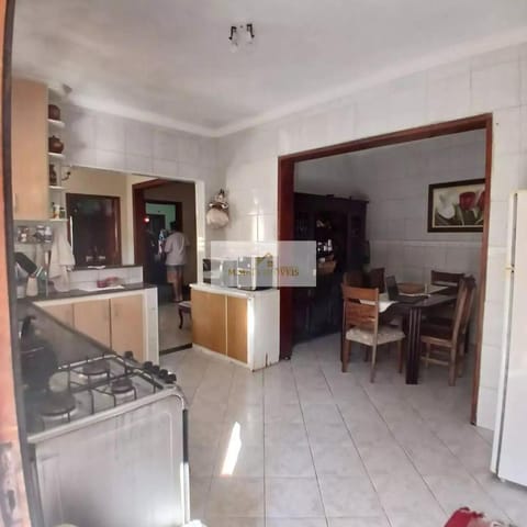 Kitchen or kitchenette, Dining area, pet friendly, stove