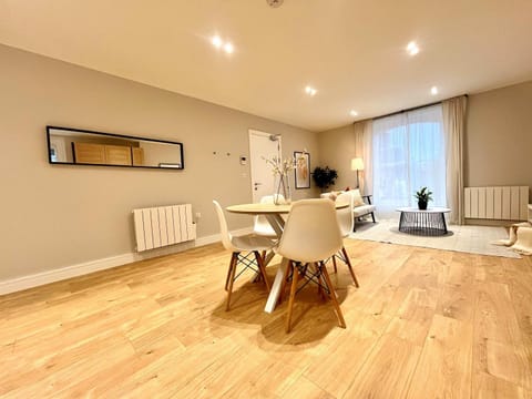 Oak Apartment - Warm & Cosy 1-bedroom apartment Apartment in Farnham