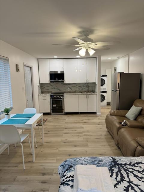 Seashell 6 Apartment in Boynton Beach