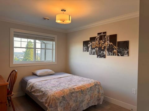 Memorable Room Bed and Breakfast in Port Coquitlam