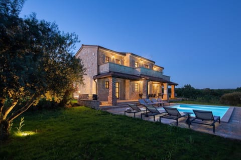 Rustic Villa Rubus & Sylbum with a pool Villa in Istria County