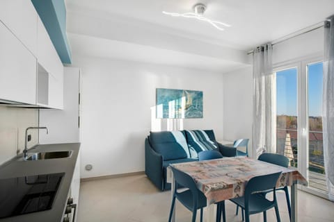 Iris Apartment in Albenga