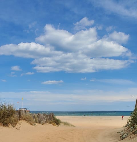 Nearby landmark, Day, Natural landscape, Beach