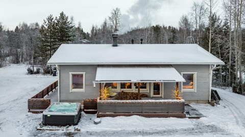 Property building, Day, Natural landscape, Winter