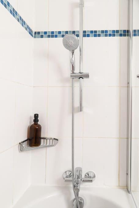 LA DEUCHE - Charmant Studio rénové avec vue Apartment in Clermont-Ferrand