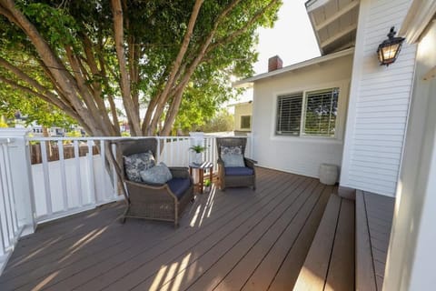 Family Cozy Cottage in SD House in La Mesa