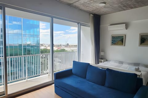 Luxury Loft 718N SPA Solarium Pisicna Balcon Terraza frente a Terminal de Cruceros House in Buenos Aires