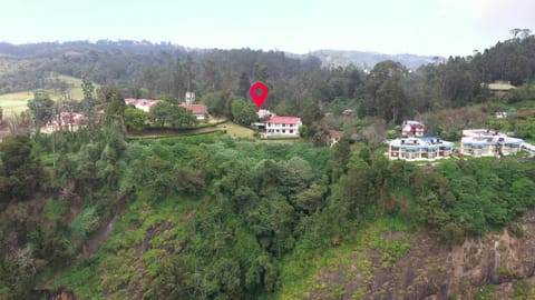 Property building, Natural landscape, Bird's eye view, Mountain view