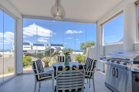 Hermanus - Heart of the Sea Apartment in Hermanus