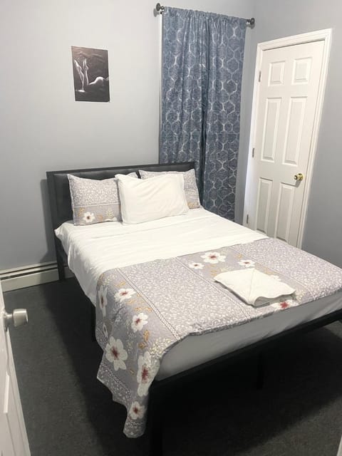 Suite Apartment Space Vacation rental in Paterson